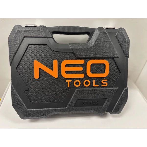 Kép 2/4 - Dugókulcs és szerszámkészlet 82 db - Neo Tools