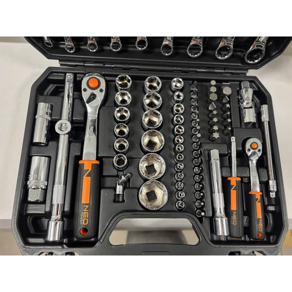 Kép 3/4 - Dugókulcs és szerszámkészlet 82 db - Neo Tools